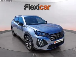 Cinza Usado 2024 Peugeot 2008 Allure SUV | € 20.990 (Bom preço)