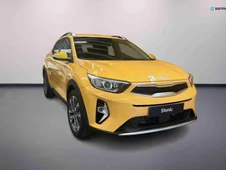 Amarelo Novo 2025 Kia Stonic SUV | € 22.725 (Preço elevado)