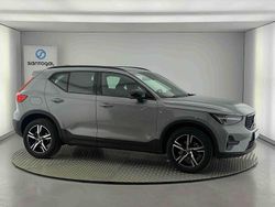 Cinzento Usado 2024 Volvo XC40 Plus SUV | € 38.490 (Preço justo)