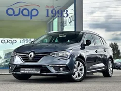 Cinza Usado 2020 Renault Mégane GrandTour Intens Carrinha | € 16.870 (Preço justo)