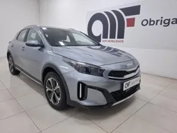 Cinza Usado 2024 Kia XCeed SUV | € 31.250 (Preço justo)