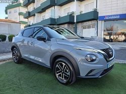 Cinza Usado 2024 Nissan Juke Tekna SUV | € 24.950 (Preço elevado)