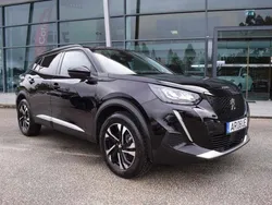 Preto Usado 2022 Peugeot e-2008 Allure SUV | € 29.500 (Preço elevado)