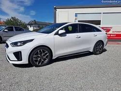 Branco Usado 2020 Kia ProCeed GT-Line Citadino | € 18.800 (Bom preço)