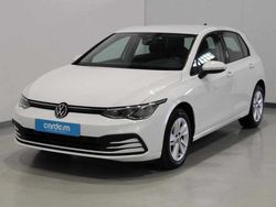 Branco Usado 2022 VW Golf VIII Life Citadino | € 21.990 (Preço justo)