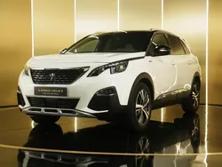 Branco Usado 2019 Peugeot 5008 GT-line Monovolume | € 26.900 (Caro)