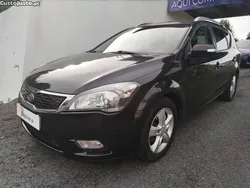 Preto Usado 2010 Kia Ceed LX | € 6.250 (Bom preço)