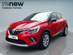 Pintura metalizada vermelho flamme / tejadilho preto estrela Usado 2022 Renault Captur Intens SUV | € 17.700 (Bom preço)