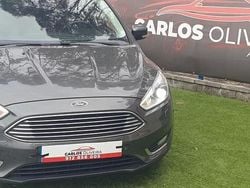 Cinza escuro Usado 2015 Ford Focus Titanium Carrinha | € 10.750 (Preço justo)