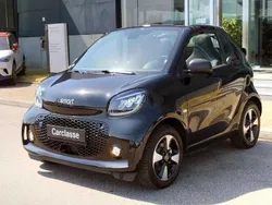Preto Usado 2024 Smart ForTwo Electric Drive Cabrios | € 20.900