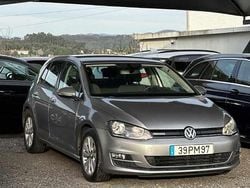 Cinzento Usado 2017 VW Golf VII Citadino | € 14.900 (Bom preço)