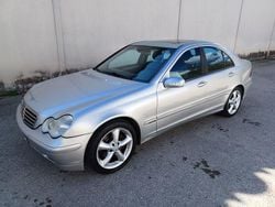 Usado 2001 Mercedes C270 Sedan | € 6.500
