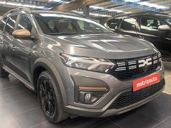 Cinzento Usado 2024 Dacia Jogger Extreme Monovolume | € 21.499 (Preço justo)