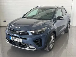Azul Usado 2024 Kia Stonic GT-Line SUV | € 23.500 (Preço justo)