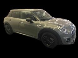 Cinzento Usado 2018 Mini ONE Citadino | € 17.900 (Preço justo)