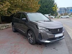 Cinza Usado 2022 Peugeot 5008 Allure Monovolume | € 26.500 (Preço justo)