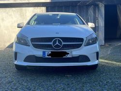 Usado 2016 Mercedes A160 Sedan | € 12.000 (Super Preço)