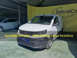 Branco Usado 2021 Peugeot Partner Premium Monovolume | € 16.500 (Preço justo)