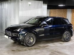 Azul Usado 2023 Porsche Cayenne Platinum Edition SUV | € 104.900