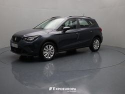 Cinza Usado 2022 Seat Arona Style SUV | € 16.990 (Preço justo)