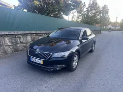 Usado 2016 Skoda Superb Sedan | € 8.999
