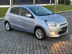 Cinzento Usado 2015 Mitsubishi Space Star Citadino | € 8.500