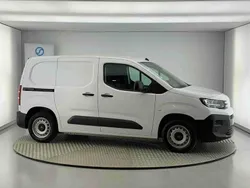 Branco Usado 2024 Peugeot Partner Monovolume | € 20.490 (Preço elevado)