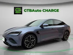 Cinza Novo 2025 BYD Seal Sedan | € 59.900 (Preço elevado)