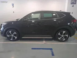 Preto Usado 2017 Hyundai Tucson Premium SUV | € 17.500 (Preço justo)