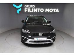 Preto Usado 2023 Fiat Tipo Cross Sedan | € 17.900 (Preço justo)