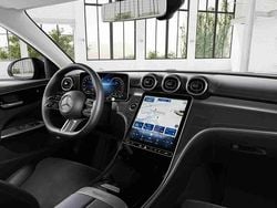 Cinzento Novo 2025 Mercedes C300e Carrinha | € 75.458