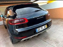 Usado 2015 Porsche Macan Turbo SUV | € 57.750