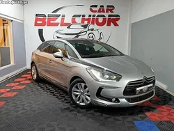Cinza Usado 2013 Citroën DS5 Chic Citadino | € 13.500 (Preço justo)