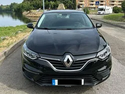 Usado 2020 Renault Mégane IV LIMITED Sedan | € 13.500 (Preço justo)
