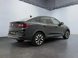 Cinza Usado 2023 Renault Arkana Evolution SUV | € 20.500 (Super Preço)