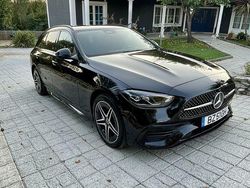 Usado 2022 Mercedes C300e AMG line Sedan | € 41.000 (Preço justo)