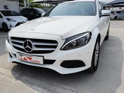 Branco Usado 2016 Mercedes C220 Carrinha | € 21.950