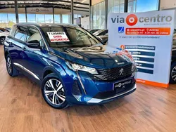 Azul Usado 2023 Peugeot 5008 Allure Monovolume | € 27.350 (Preço justo)