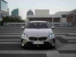 Cinzento Novo 2025 BMW 218 Performance Coupé | € 45.900