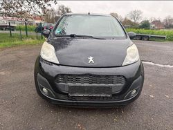 Usado 2013 Peugeot 107 Active Citadino | € 5.990 (Bom preço)