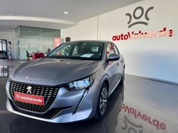Cinzento Usado 2020 Peugeot 208 Citadino | € 14.950 (Preço justo)