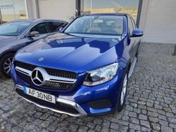 Azul Usado 2017 Mercedes E250 Citadino | € 34.500