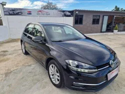 Preto Usado 2017 VW Golf VII Highline Citadino | € 18.500 (Caro)