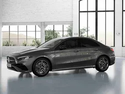 Cinzento Novo 2025 Mercedes A250 Sedan | € 55.375 (Caro)