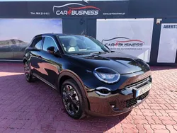 Preto Usado 2024 Fiat 600 | € 24.990 (Bom preço)
