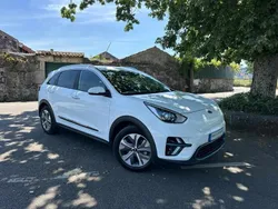 Branco Usado 2021 Kia e-Niro SUV | € 22.990 (Bom preço)