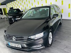 Cinza Usado 2021 VW Passat Elegance Sedan | € 19.600 (Preço justo)