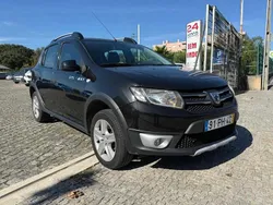 Preto Usado 2014 Dacia Sandero Citadino | € 9.000 (Preço elevado)
