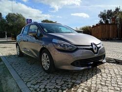 Usado 2015 Renault Clio IV Sedan | € 5.750 (Preço justo)