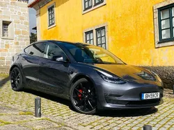 Usado 2019 Tesla Model 3 Performance Sedan | € 28.000 (Preço justo)